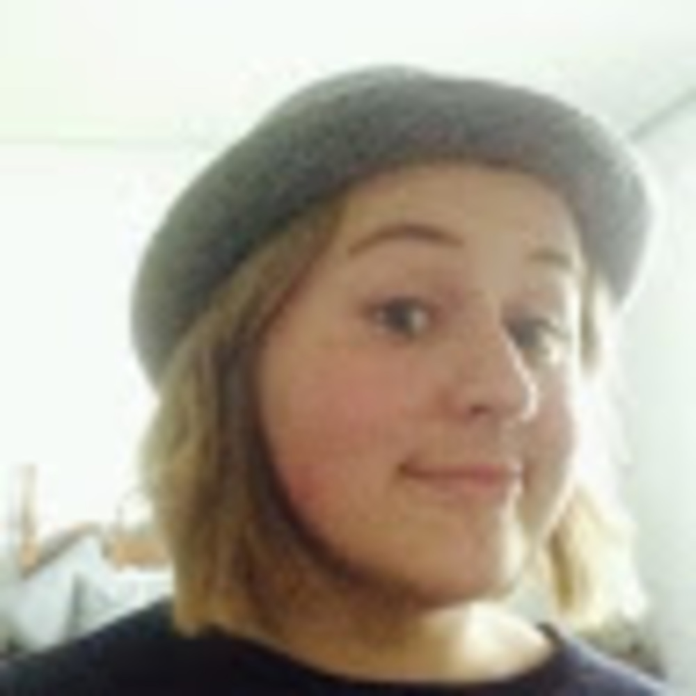 Meet your Posher, Hayley